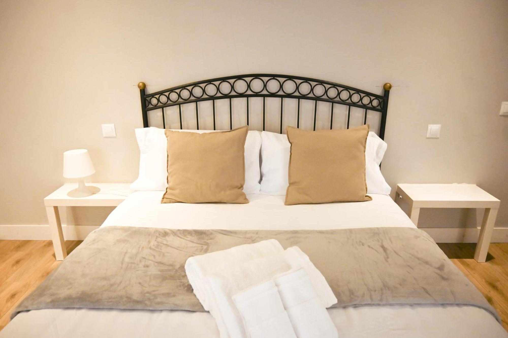 For You Rentals Apartment Temporal Madrid Cava Baja-La Latina Cab36 Eksteriør billede